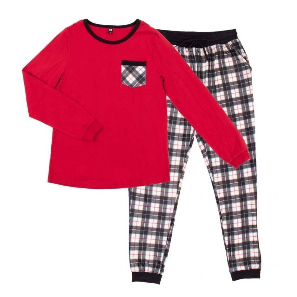 NWT Nano christmas  pajamas kit